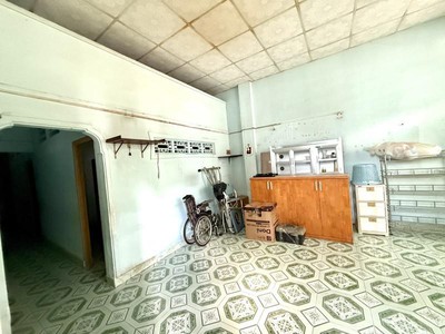 Bán nhà 96m2  6x16m  gần trường học các cấp- bệnh viện thủ đức  giá 4.2 tỷ 2