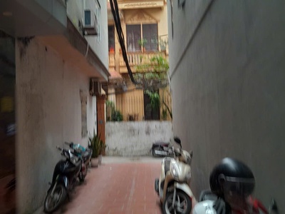 Cho thuê nhà phố hoàng mai, hai bà trưng 5 tầng x 35m2, 3 ngủ, 13 triệu vào ngay 3