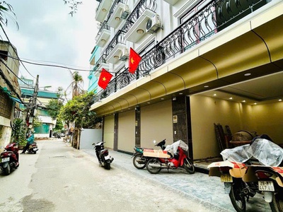 Bán nhà chia lô cầu diễn 37m2x5t, thang máy, ô tô,ở ngay, tặng full đồ, 8.5 tỷ 0