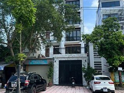 Bán nhà phân lô ngô gia tự, long biên, ô tô tránh nhau, vỉa hè, kinh doanh, ở rộng, nhỉnh 24tỷ 4