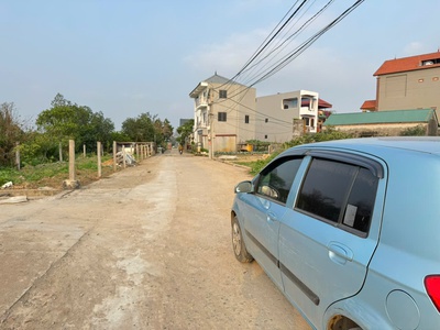 Chỉ 2 tỷ - sở hữu ngay 69m đất đón đầu đường nhựa ngay sát khu công nghiệp quang minh 1