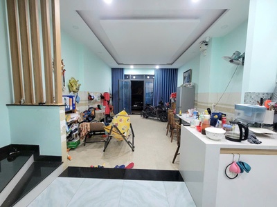 Đặng thùy trâm - bình thạnh - mặt tiền 10m - thông bình lợi - 5 tầng btct - 5pn lớn - gấp bán 10.3 0