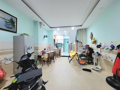 Đặng thùy trâm - bình thạnh - mặt tiền 10m - thông bình lợi - 5 tầng btct - 5pn lớn - gấp bán 10.3 1