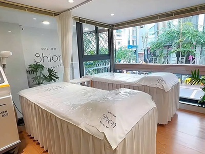 Sang nhượng spa - đường số 2, kdc kim sơn, tân phong - quận 7 - cực hot 3