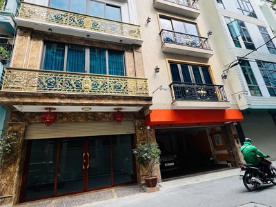 Bán nhà trung tâm từ liêm lô góc   ô tô tránh   ở ngay gần đh thương mại hơn 10 tỷ 1