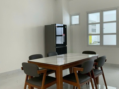 Cho thuê nhà phố shophouse 2 tầng tại thăng long home hiệp phước 1