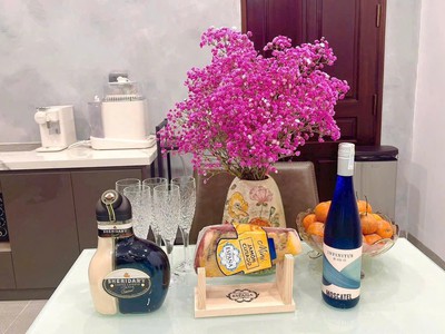 Bán căn nhà 4 tằng mặt đường đôi Phùng Chí Kiên, ph Tân Bình, TP HD 67.5m2, mt 4.5m, 4 ngủ 5