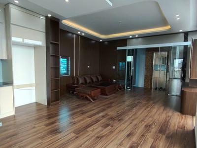 Bán căn góc mặt đường Lê Thanh Nghị, TP Hải Dương, 84.3m2, 5 tầng, KD buôn bán, giá tốt 1