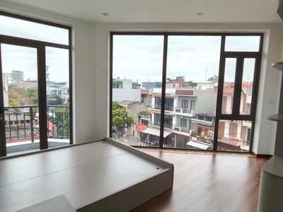 Bán căn góc mặt đường Lê Thanh Nghị, TP Hải Dương, 84.3m2, 5 tầng, KD buôn bán, giá tốt 7