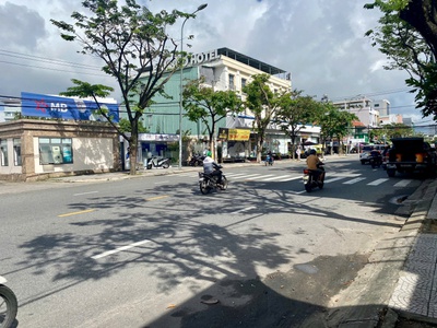 Bán nhà mặt tiền đường Lê Đình Lý, ngay trục siêu sầm uất Nguyễn Hữu Thọ-Duy Tân 3