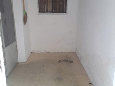 Cho thuê nhà Đường Kha vạn cân, P. Linh chiểu, DT 31m2 - 1 trệt 1 lầu, 1pn1wc Giá 6tr/tháng. 0