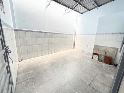 Cho Thuê Nhà 2PN-HXT Đường Số 9-Linh Tây, DT 100m2 gồm sân để xe, 2pn 3wc, sân sau giá 11tr/tháng 6