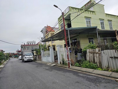 Bán lô đất sau 1 nhà mặt đường nhựa ngõ Cát Vũ, Tràng Cát, 51,5m2 giá chỉ 1.38 tỷ 1