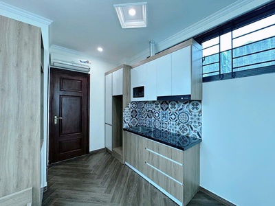 Tòa Apartment Cao Cấp Ngọc Khánh 8 Tầng DT 70Tr 25 Tỷ- Thoáng Đẹp Sạch 5M Ô TÔ 2