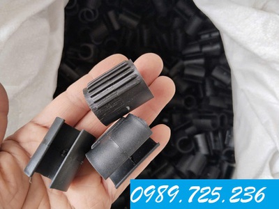 Hà Thành  xưởng cơ khí cung cấp chụp nhựa giá rẻ uy tín 2