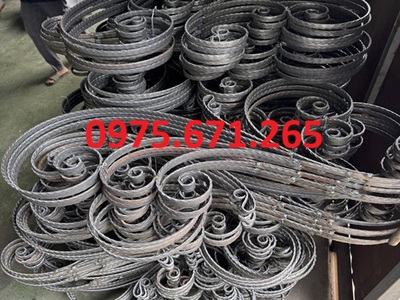 Ở đâu bán sỉ các loại phụ kiện sắt uốn tại Hà Nội 0