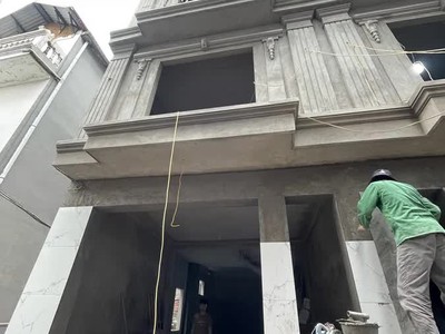 Bán 2 căn mới xây đức giang - cách ô tô tránh chỉ 10m - 4 tầng 5pn, chỉ nhỉnh 150tr/m2 2