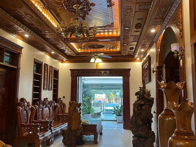 Sở hữu ngay căn nhà đẹp - giá tốt - vị trí đắc địa bám mặt tiền đường 12b tt hàng trạm, yên thủy 1