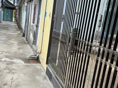 Siêu phẩm 5 tầng phúc lợi - nhà mới kính koong - ngõ nông ô tô - giá tốt nhất khu vực 1