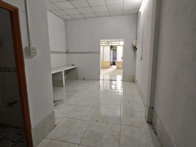 123. nhà hẻm 49 trần hoàng na   trung tâm cần thơ   giá 4 triệu/tháng 4