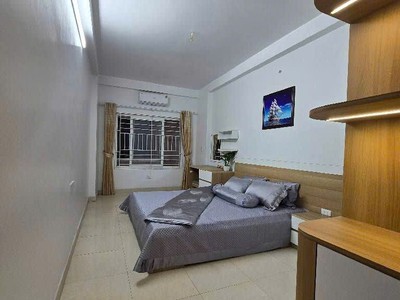 Bán nhà bát khối   5 tầng mới   ngõ ô tô tránh   8.2 tỷ 4