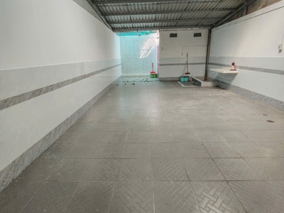 128. cho thuê nhà 12 triệu mặt tiền đường võ văn kiệt 1