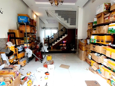 Nhà đẹp 3 tầng linh tây thủ đức 60m2 hẻm xe hơi đang cho thuê 10tr/tháng 4