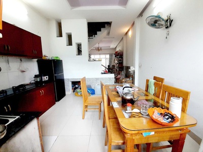 Bán nhà đường số 9 linh tây 60m2 sát phạm văn đồng hẻm ô tô chỉ 6.4 tỷ 3