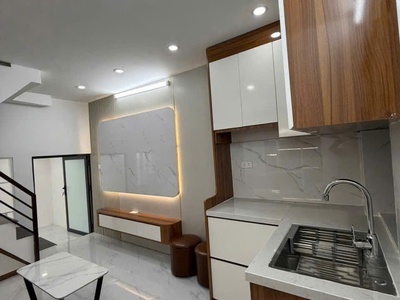 Cho thuê nhà ngõ khâm thiên- 3 tầng x 25m2, 3 ngủ, 8 triệu 3