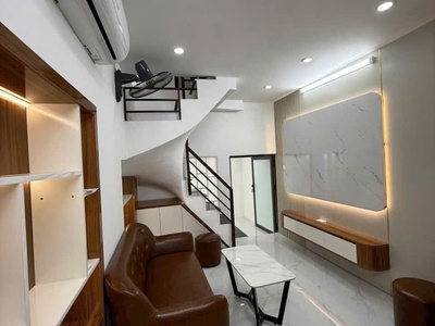 Cho thuê nhà ngõ khâm thiên- 3 tầng x 25m2, 3 ngủ, 8 triệu 4