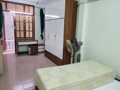 Cho thuê nhà ngõ văn hương, 4 tầng x 30m2, 3 ngủ, 2 vệ sinh, 9.5 triệu 2