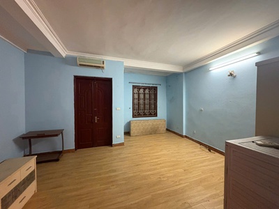 Cho thuê nhà ngõ võ thị sáu 45m2 x 3.5 tầng, kd spa, nail, vp cty 3