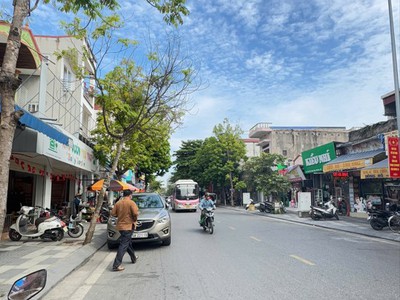 Bán nhà khai thác kinh doanh mặt đường trần thành ngọ   kiến an   hải phòng   giá 18 tỷ 0
