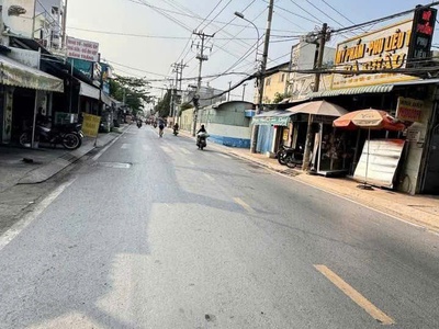 Nhà cấp 4  5x20  có gác lửng   shr   mặt tiền đường nhựa thông thới tam thôn 2