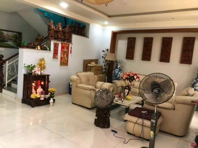 Bán gấp biệt thự  10x20  góc 2 mặt tiền   kdc phú nhuận   q.12 2