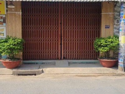 Nhà cấp 4  5x20  có gác lửng   shr   mặt tiền đường nhựa thông thới tam thôn 0