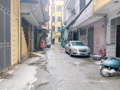 Bán nhà mặt phố chiến thắng, dt66m2 mt4m 2 mặt tiền, vỉa hè kinh doanh, 26.x tỷ 1