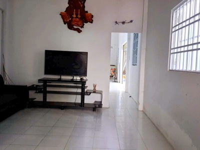 Cần bán 95m2 nhà cáp 4 mt thế lữ kd buôn bán thoải máy 2