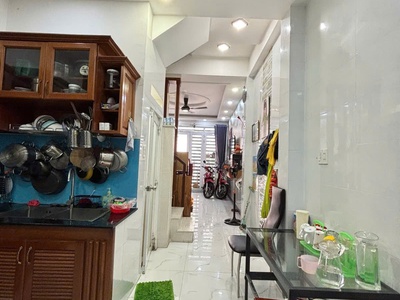 Bình thạnh - lê trực - nhà chính chủ - 5 tầng đúc thật - hoàn công đủ - 4pn lớn - thiện chí bán 7.5 2