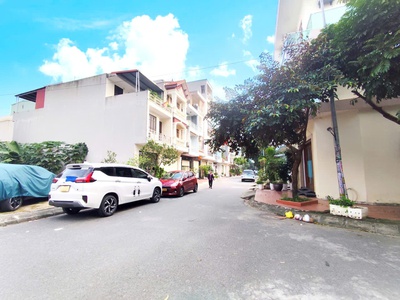 Lô góc 2 mặt tiền - khu 5 vĩnh niệm - đối diện aeon - 91m - đường 12m - giá 13.8 tỉ 2