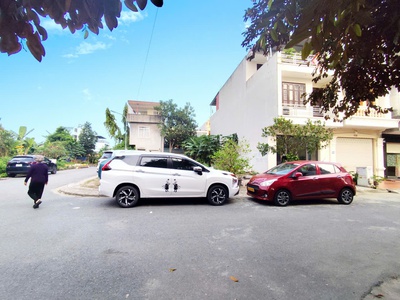 Lô góc 2 mặt tiền - khu 5 vĩnh niệm - đối diện aeon - 91m - đường 12m - giá 13.8 tỉ 1