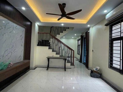 Chính chủ cho thuê nhà nguyên căn kiêu kỵ - gia lâm   gần vin ocean park 2