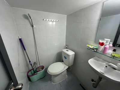 Pass lại phòng trọ tầng trệt có gác   đầy đủ nội thất cơ bản   bình tân 4