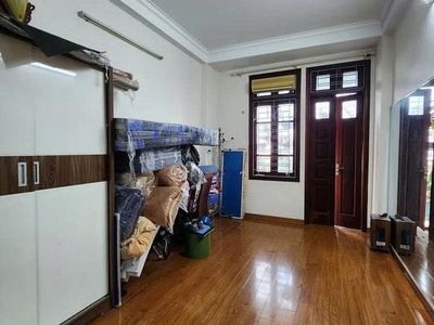 Hiếm nhà đẹp 5 tầng mặt phố Hoàng Công, 50m2, mặt tiền rộng 3.4m, vị trí đẹp, kinh doanh, giá 20.8 2