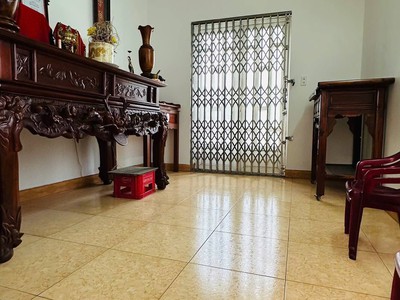 Nhà 3 tầng sân vườn rộng rãi, trung tâm Kiến An, vài bước ra đường Trần Thành Ngọ 10