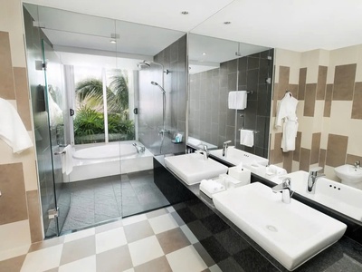 Cho thuê Blossom Terrace Villa     thuộc Premier Village Danang Resort chỉ 7m5/đêm, đã bao gồm vat 19