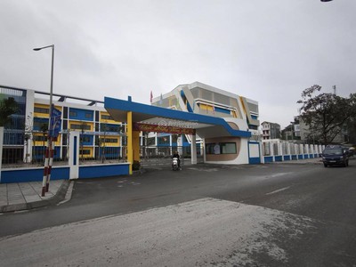 Nhà Lý Sơn vỉ hè 2 bên, đường 4 làn xe 50m tới cầu Đông Trù, 90m2 MT5m 19.5 tỷ 0