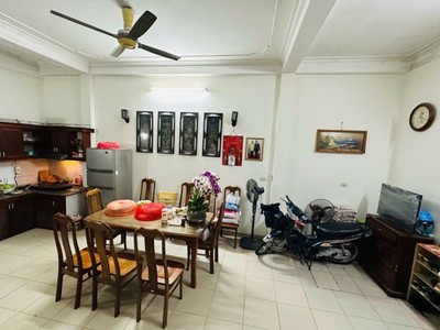 Bán nhà định công, hoàng mai, gần ô tô, gần hồ, lô góc, 45m2, 11.5 tỷ ctl 2