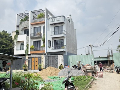 Đất thổ cư linh đông 57m2 hẻm xe hơi khu nhà cao tầng đồng bộ giá 4.85 tỷ 1