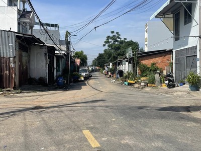 Bán đất mặt tiền 5x20m giá 4,5 tỷ đường đông thạnh 7-1 2